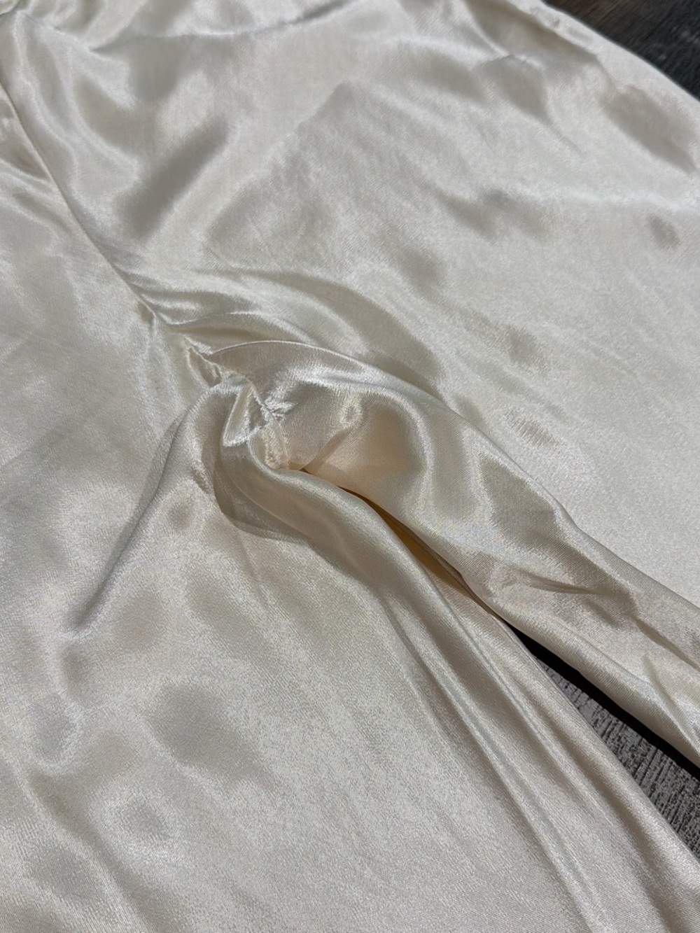 Enza Costa satin bias pants in antique white - Picture 7 of 8